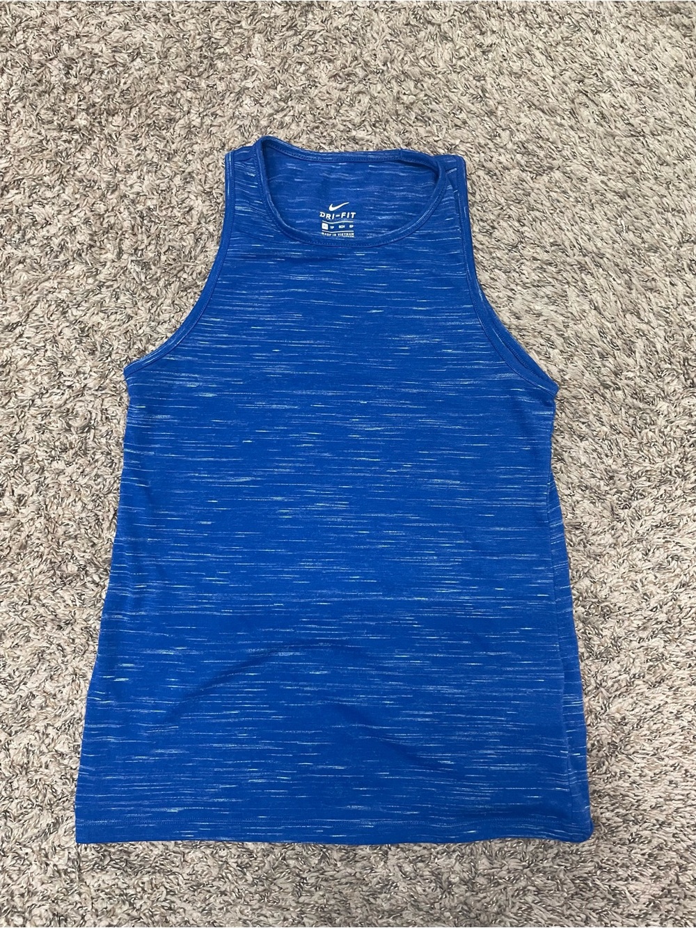 Nike women’s tank top